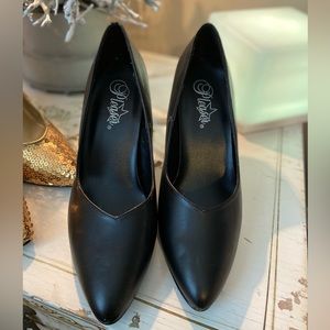 Pleaser Dream 420 Matte Black Pumps